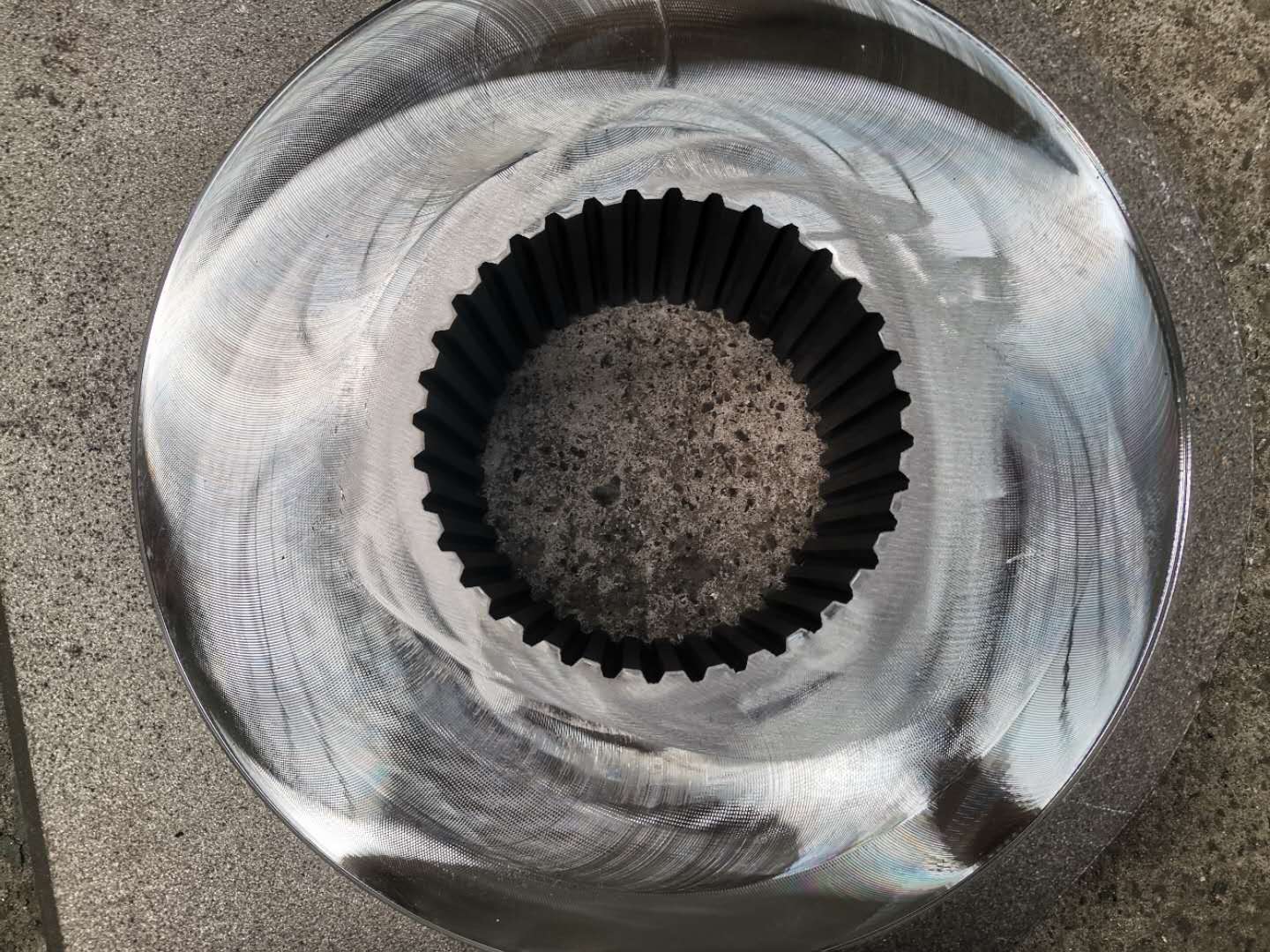 影響機(jī)械加工表面質(zhì)量的思考